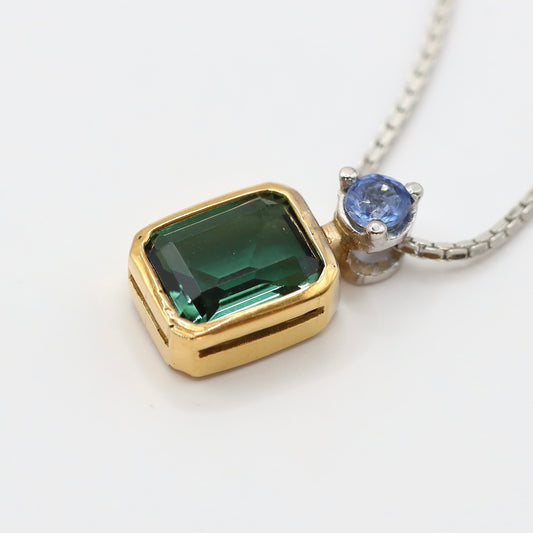 green quartz and kyanite pendant made from 9K gold and 925 silver